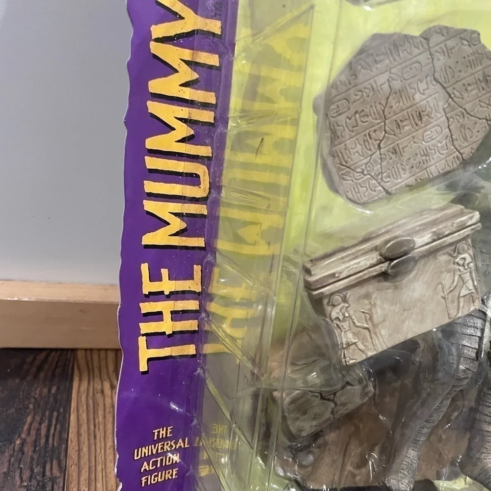Universal monsters mummy